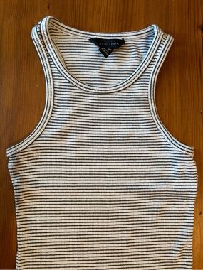 New Look Black & White Striped Ribbed Racer Tank XS